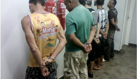 Acusados de assalto são presos durante blitz